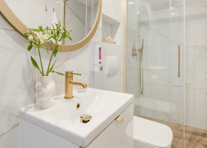 Mieszka I Lejlighed *